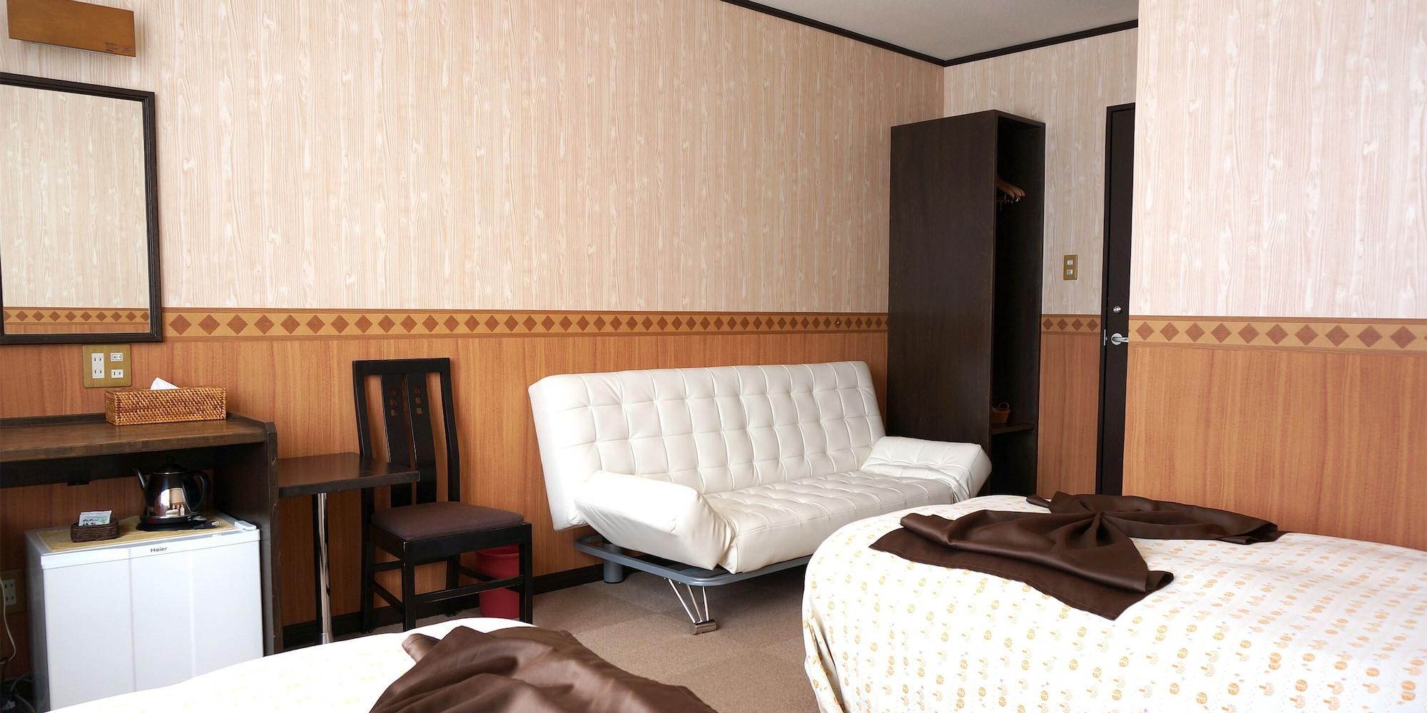 Petit Hotel Blaneneige Nakafurano Экстерьер фото